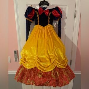 Snow White couture dress sz5-6